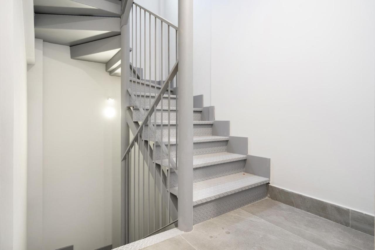 Apartament Atico Reformado En Madrid Rio Alquiler Temporal Zewnętrze zdjęcie